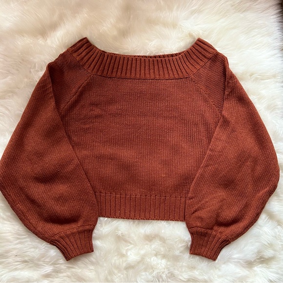 New! WeWoreWhat Off Shoulder Chunky Cozy Stitch Sweater - Picture 6 of 11